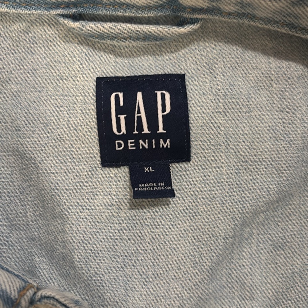 GAP “Icon” Denim Jacket - Picture 3 of 5